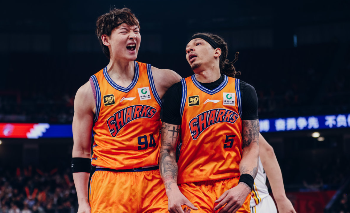 三亿在线入口 -北京首钢迎全明星赛关键赛，今晨再遭质疑，信心回归，更衣室氛围转暖(lol全明星赛直播在线)